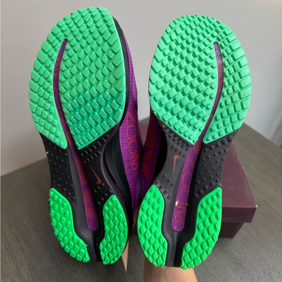 Women's Nike Pegasus Premium - Picture 3 of 6